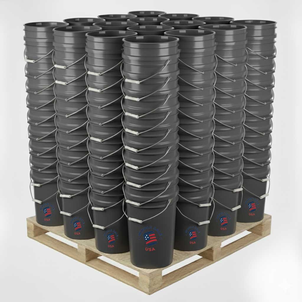 4.25 Gallon Buckets 2 4.25 gallon buckets pallet